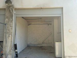 Box de stockage ou Parking  3x4