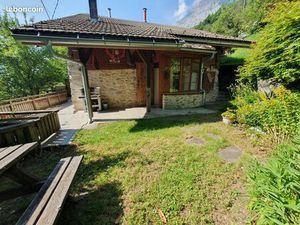 Demi-ferme authentique