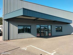 Local bureaux 635 m²