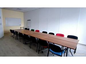 ◊ Location de salles et bureaux ( de 14 à 42 m2) – Compiègne — 21 WORKSTREET
