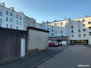 Garage/box 15 m² Brest