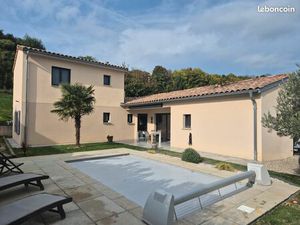 Belle maison familiale avec piscine - Mercurol-Veaunes (26600)