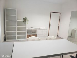 Bureau meublé 19m² à louer – idéal profession paramédicale – Neuf-Brisach