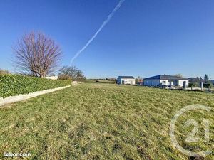 Terrain 3 029 m² Espinasse Vozelle