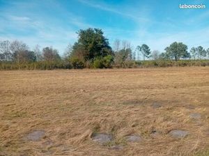 Terrain 610 m² Biganos