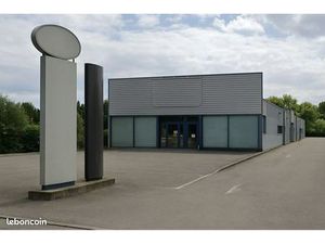 Local commercial 475m2 HÉSINGUE / 3 frontières