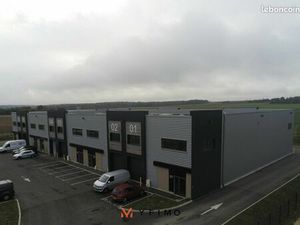 Local d'activité 232 m²