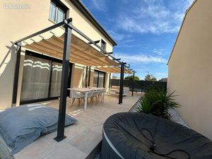 Maison moderne avec jardin & garage - Althen des Paluds