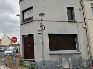 ? Petite Maison Mitoyenne à Vendre – Idéale Projet Rénovation