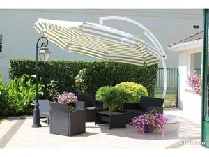 NOYON - Quartier Tarlefesse – Jardinet  véranda  4 chambres : posez vos valises