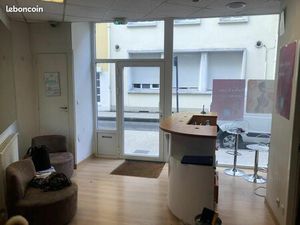 Local commercial 110 m²