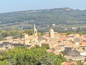 Tres beau terrain pret a construire  viabilise belle vue degagee sur connaux et tresques