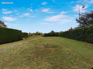 Terrain constructible 771 m2