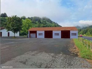 Locaux professionnels ou commerces bureaux