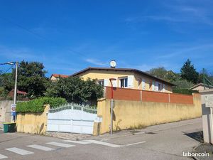 ? GRANDE MAISON FAMILIALE -8 pièces – 5 CHAMBRES – TERRAIN PLAT 772 m² – CAVE VOUTÉE – PRO