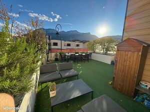 Appartement 5 pièces duplex avec terrasse et jardin privatif – Le Fontanil-Cornillon