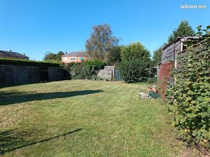 Terrain 370 m² Pérenchies