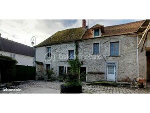 Maison 6 pièces 234 m²