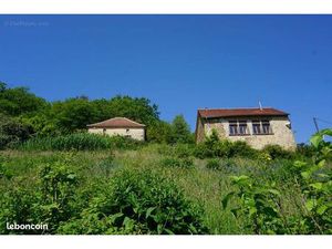 ? Lieu de vie en pierre avec vue  2 logements indépendants & 1 2 ha de nature – Teyssieu (