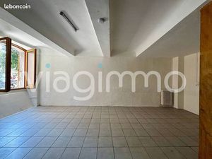 Maison de ville en viager 6 pièces 170 m²