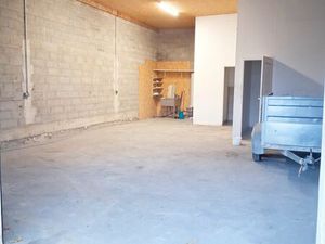 L’entrepôt portes les Valence