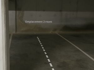 Emplacement privatif pour moto ou scooter- La Valette du Var