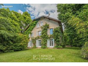 Propriété 7 pièces 290 m²