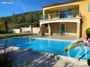 Villa 4 pièces 140 m²