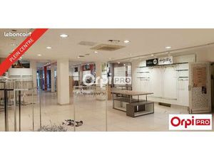 Local commercial 276 m²