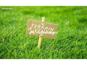 Terrain 1 076 m² Saint Ganton