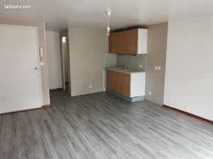 F3 duplex avec cave putanges le lac