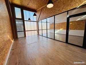Local 137 m² AVIGNON