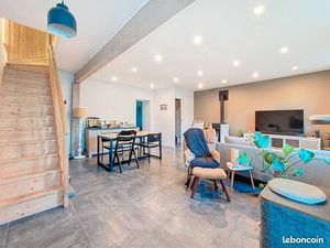 MAISON 100m2- LISTRAC MEDOC 33480- DEUX CHAMBRES ET BUREAU