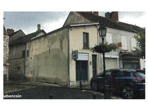 Batiment à renover en 2 maisons