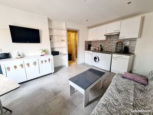 Location à l'année studio