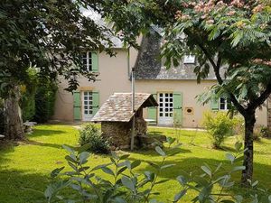 Belle propriété périgourdine avec maison de 170 M2 et ses dépendances