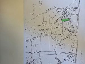 Terrain de 1400 mètres carrés