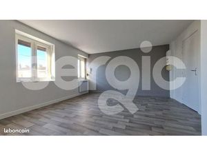 Studio 1 pièce 27 m²
