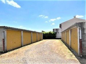 Garage/Stationnement à louer