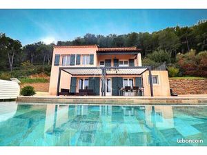 Maison 5 pièces 140 m²