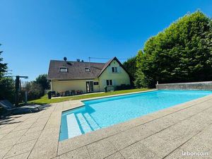 Maison familiale 198 m² – Piscine – Grand jardin clos 1 800 m² sans vis-à-vis