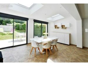 Maison avec 55m2 de pièce de vie 5 chambres