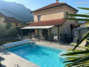 Maison 3 chambres avec piscine