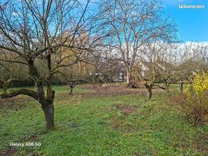 Terrain de construction viabilisé de 9 ares à Behlenheim