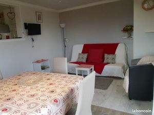 F2 meublé pr Colmar-de janv a mars-