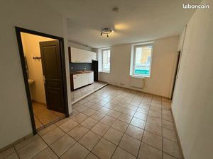 Location  T2  Centre Livron sur Drôme