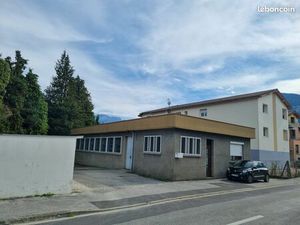 LOUE LOCAL COMMERCIAL