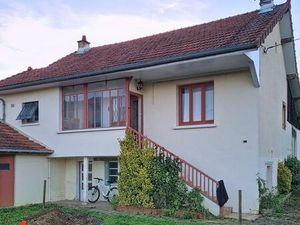 Maison avec dépendances