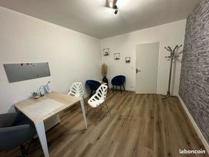 Cabinet médical/paramédical / médecine douce