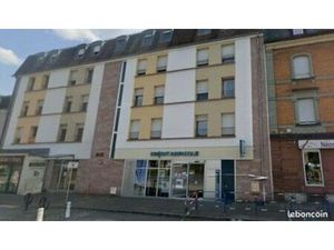 Local commercial à fort potentiel – Ancien Crédit Agricole – 135 m² - Disponible à la loca